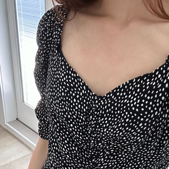 Reformation open edit dress - Picture 4 of 4